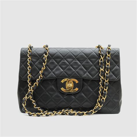 chanel classic bag price.